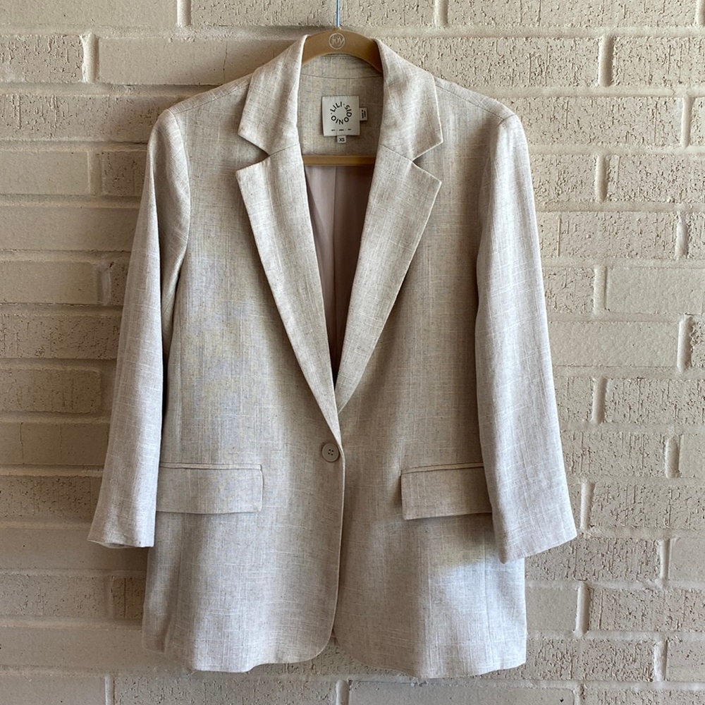 Lili Sidonio Linen Blazer